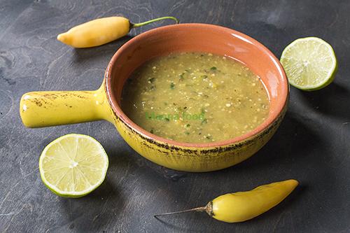 DIY your Mexican Style Green Table Sauce